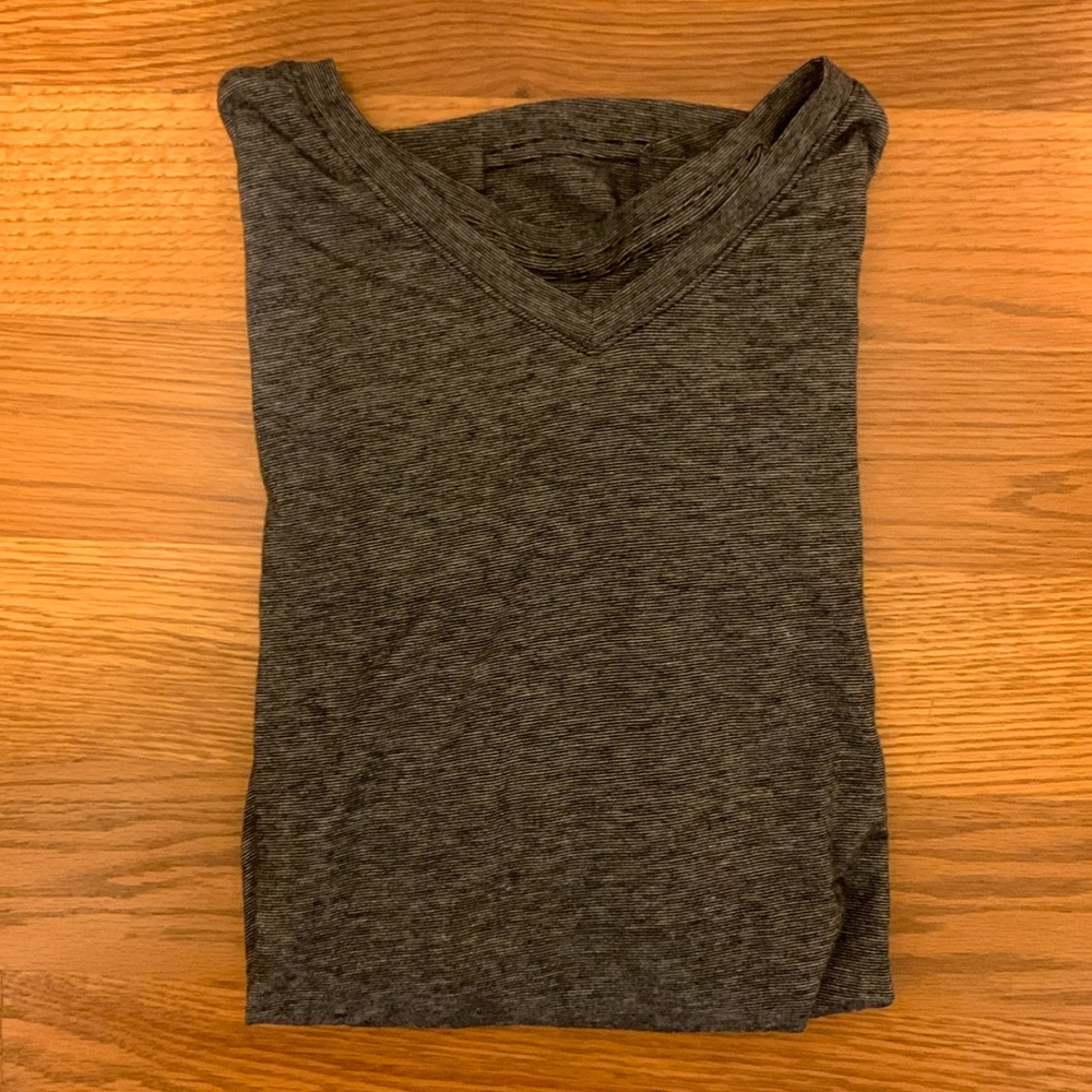 Apt.9 V-Neck Shirt